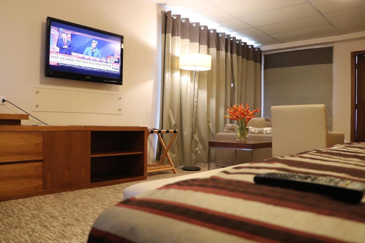 Mamba Point Hotel مونروفيا المظهر الخارجي الصورة